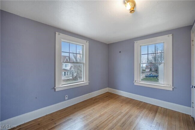 Building Photo - 17525 Crestland Rd
