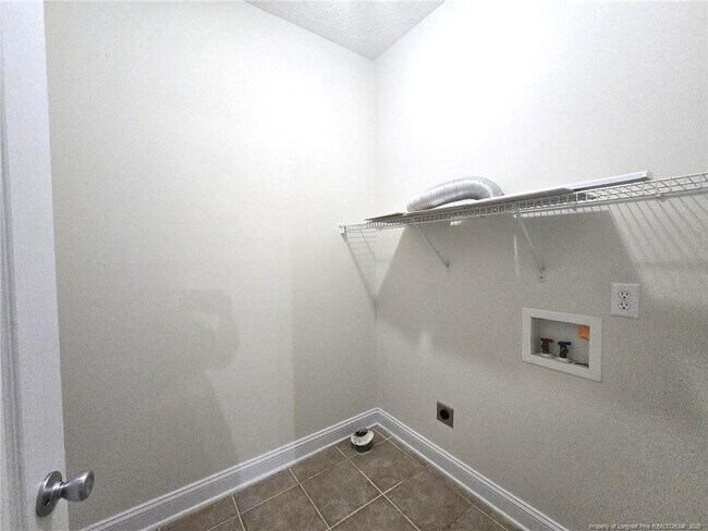 Building Photo - 3941 Birkhoff Ln