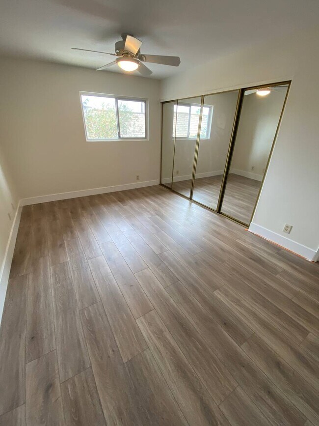 Building Photo - 22945 Leo Ln