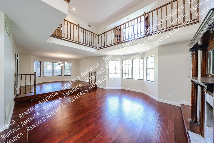Building Photo - 5131 N 18th St