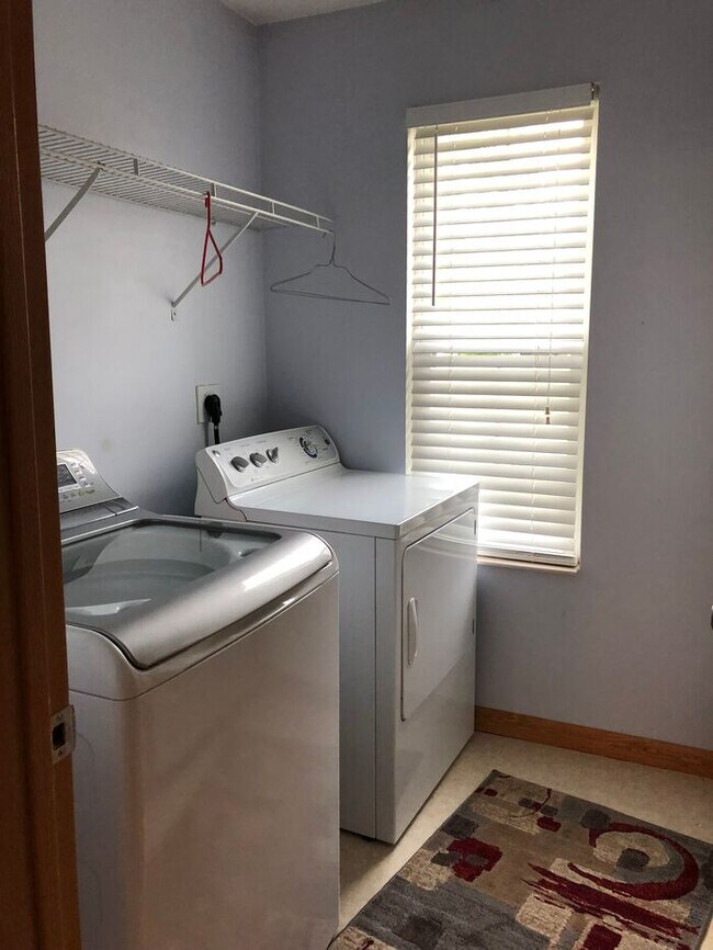 Building Photo - Beautiful 3 beds 2 baths in Loveland