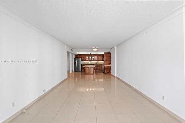 Building Photo - 19390 Collins Ave