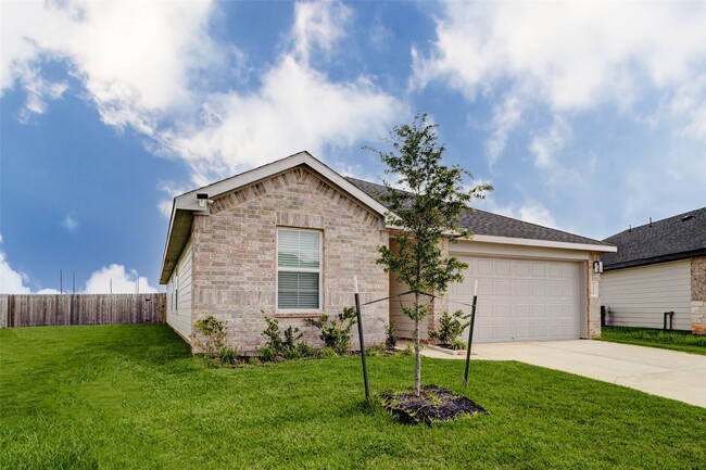 Building Photo - 31426 Yatesbury Ln