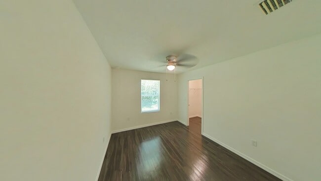 Building Photo - Lovely 3/2 in Summerfield
