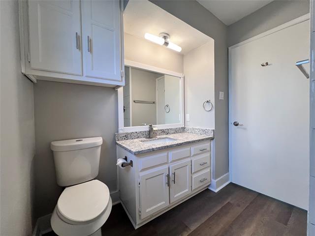 Building Photo - 6016 Hillcrest Dr