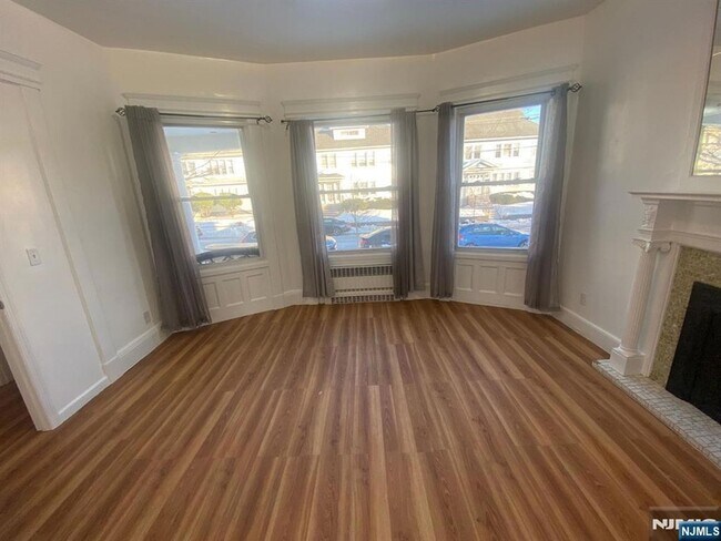 Building Photo - 29 High St