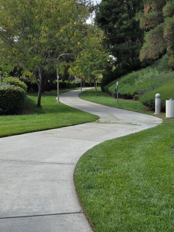 Building Photo - 43290 Corte Almeria