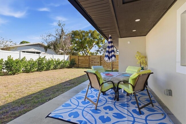 Building Photo - 5247 Carmilfra Dr