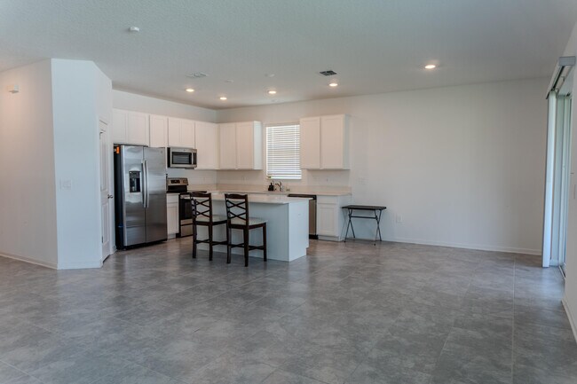 Building Photo - 561 Hatteras Rd