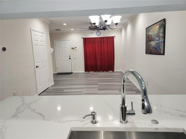 Building Photo - 8637 Hunters Key Cir