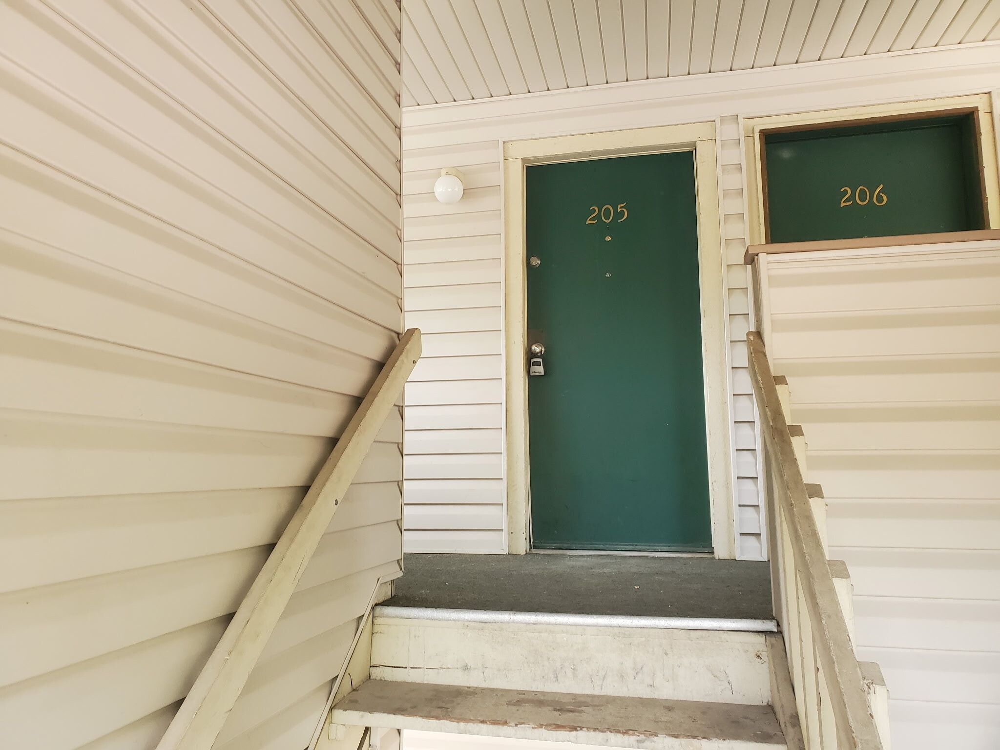 Building Photo - 1705 Heatheridge Rd
