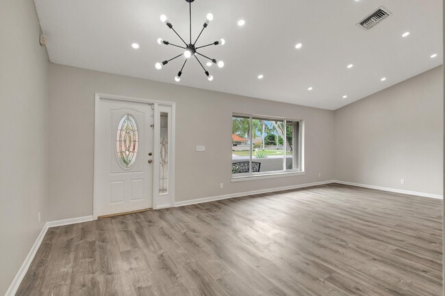 Building Photo - 9953 Majestic Way