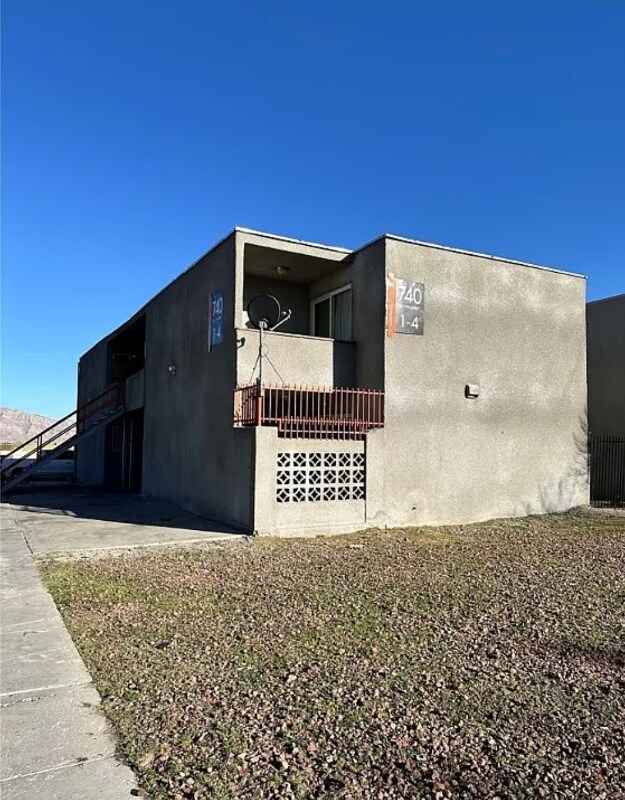 Primary Photo - 740 N 11th St