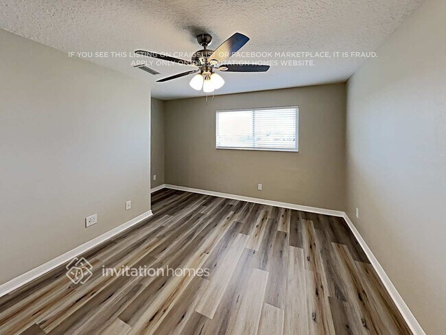 Building Photo - 5232 Clover Mist Dr
