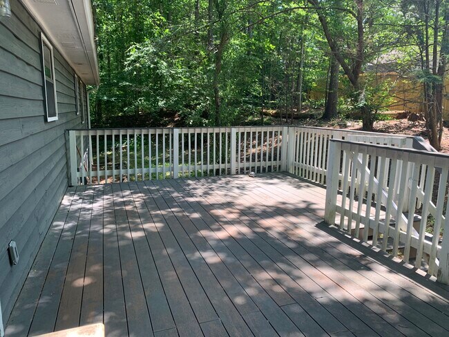 Building Photo - 5239 Ferry Creek Ln