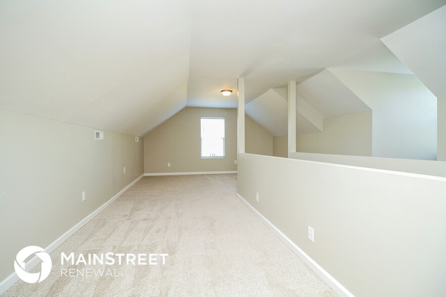 Building Photo - 2921 Stapleton Dr