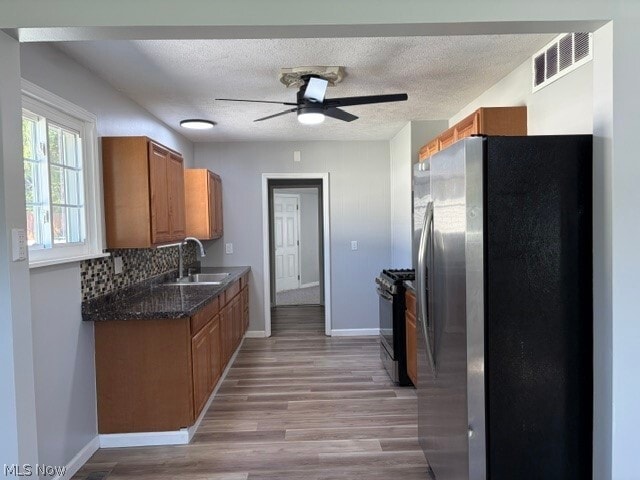 Building Photo - 4837 Willowbrook Dr