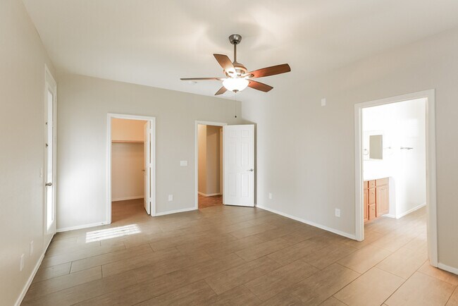 Building Photo - Beautiful 3-Bedroom Home with 2-Car Garage