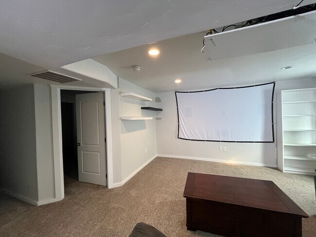 Building Photo - 7552 Lexi Loop