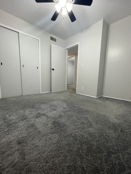 Building Photo - 3857 S 48th St