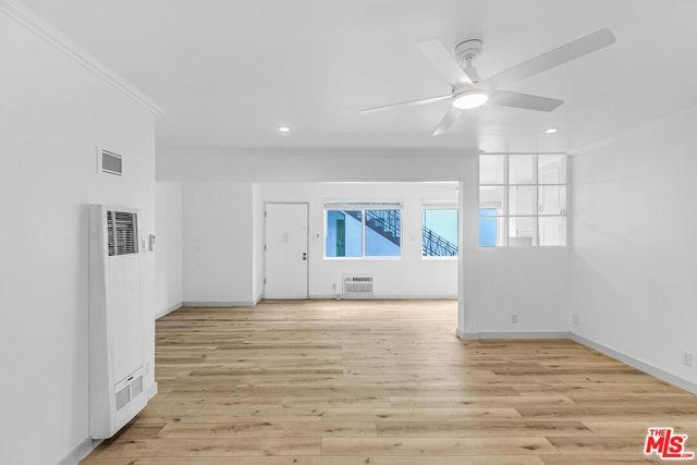 Building Photo - 4916 Hazeltine Ave