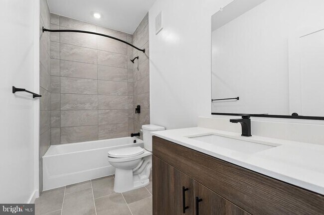 Building Photo - 2842 AZIMUTH Ln
