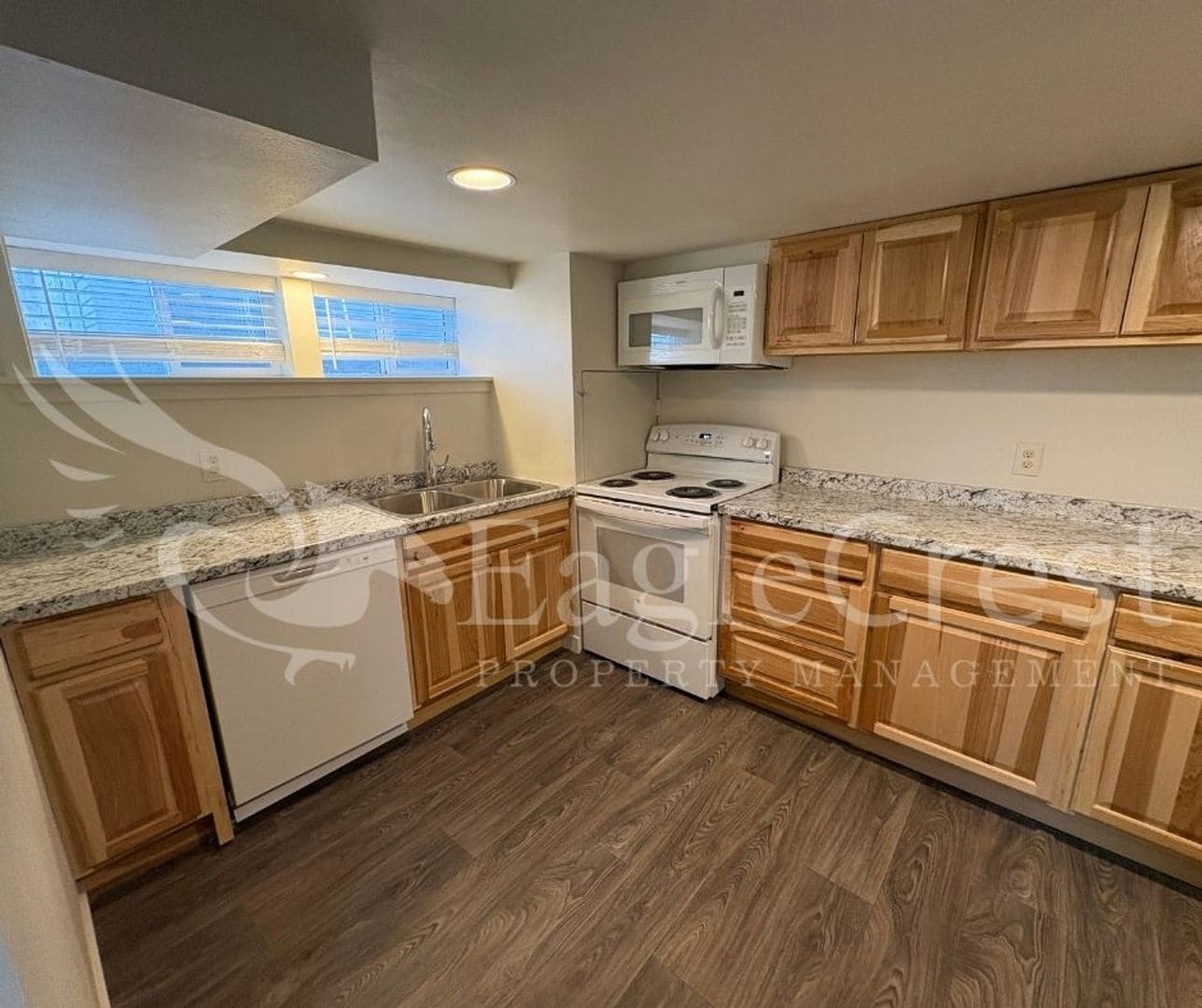 Building Photo - 236NCOLLEGE