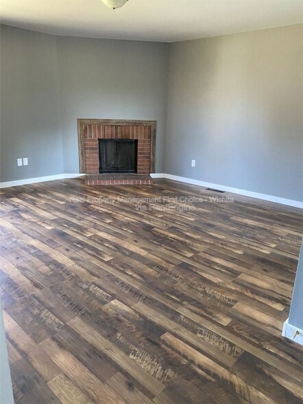 Building Photo - 1522 S Todd Pl