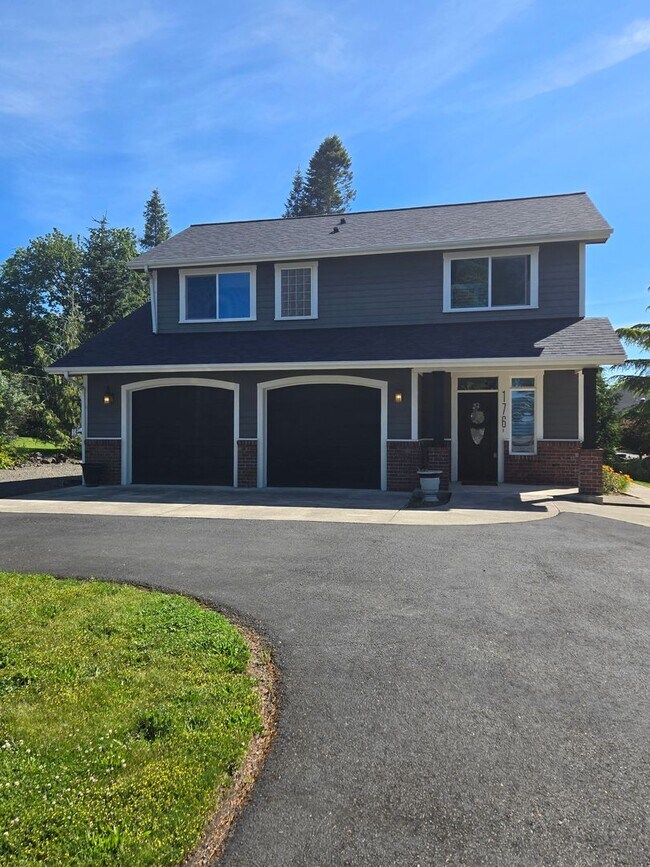 Building Photo - STATUS: PENDING APPLICATION-  | R17 | $ 2995