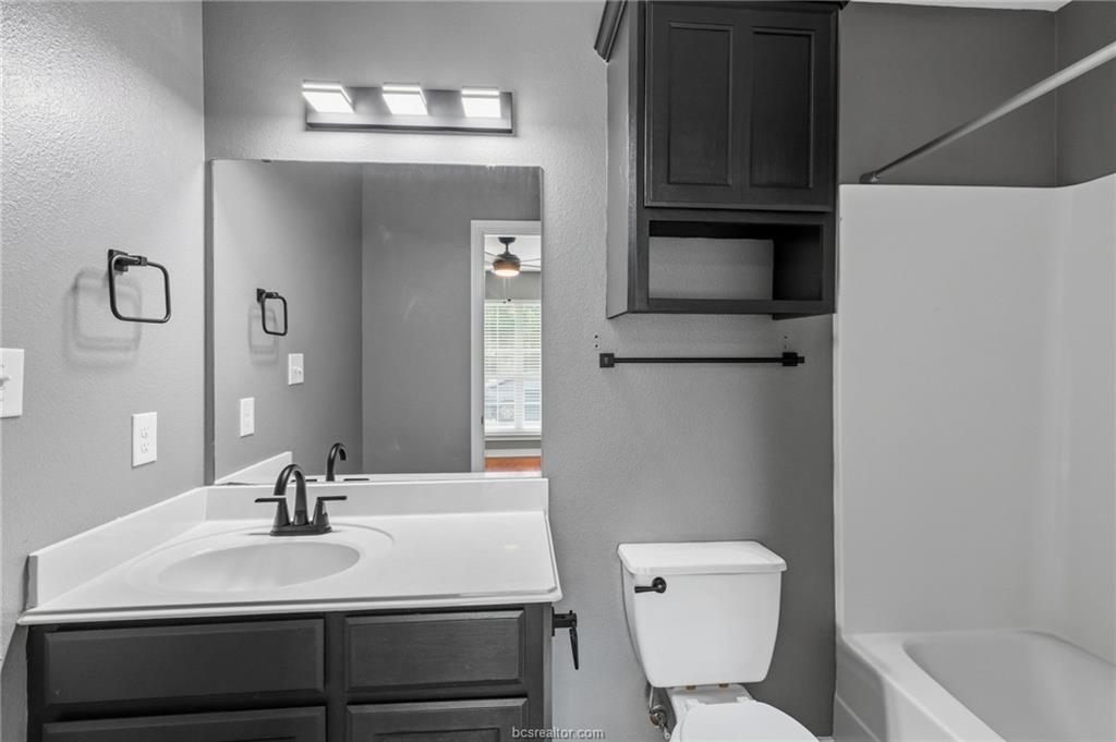 Building Photo - 3764 Oldenburg Ln