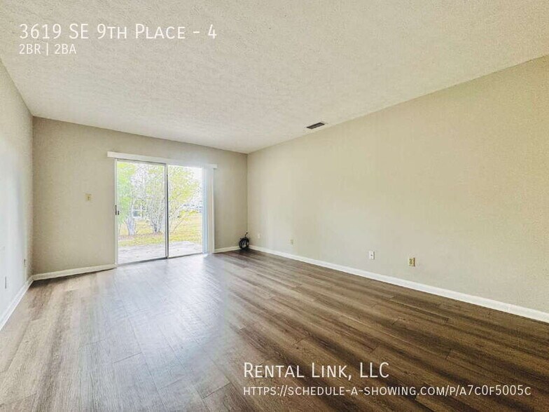 Building Photo - 3619 SE 9th Pl