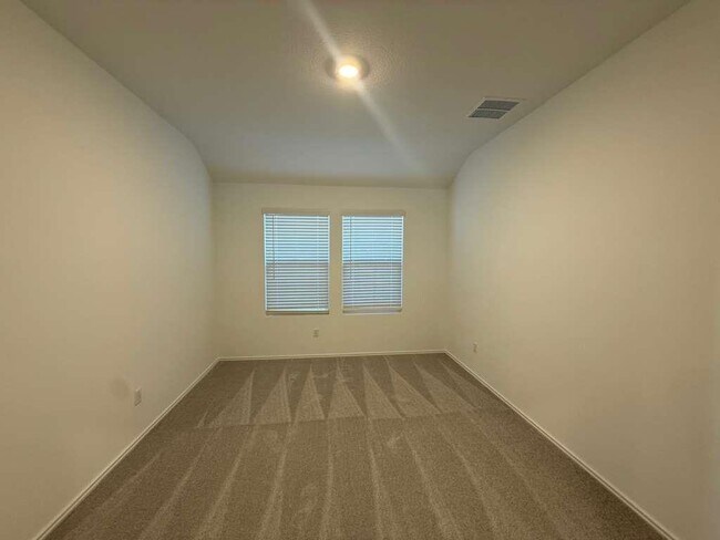 Building Photo - 18020 Lark Sparrow Dr