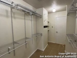 Building Photo - 8203 Cantura Mills