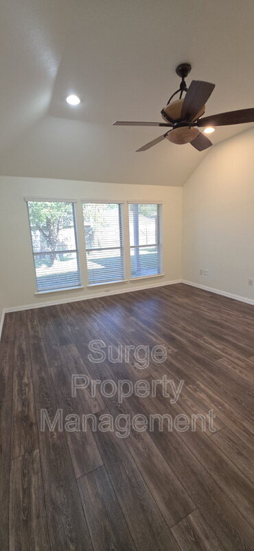 Building Photo - 629 Dorchester Dr