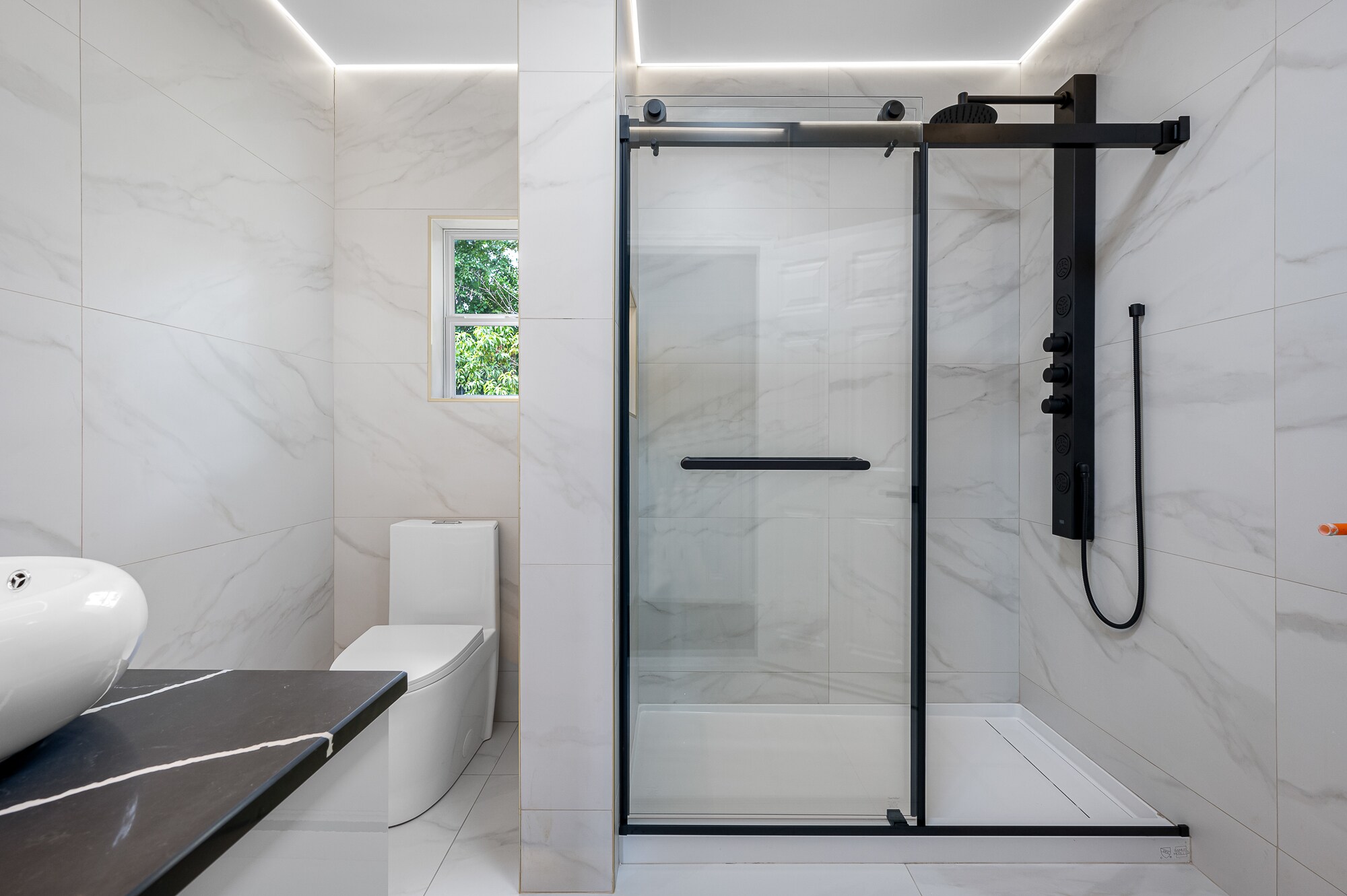 Building Photo - 7 Pasadena Pky