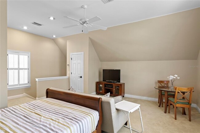 Building Photo - 98 Baltic Cir