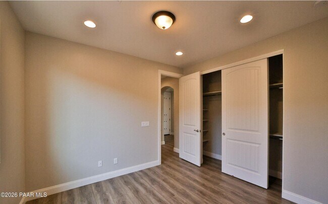 Building Photo - 7037 Robin Nest Ct
