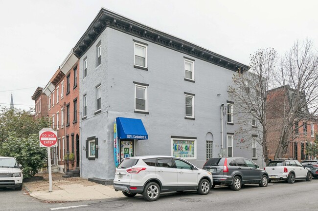 Building Photo - 2227 E Cumberland St