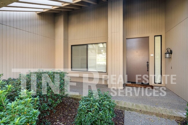 Building Photo - 1920 Gold Nugget Pl