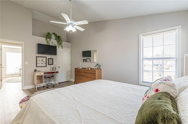 Building Photo - 3195 Jorden Crest Ct NW