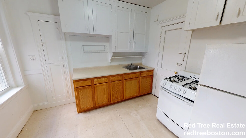 Building Photo - 119 Sutherland Rd