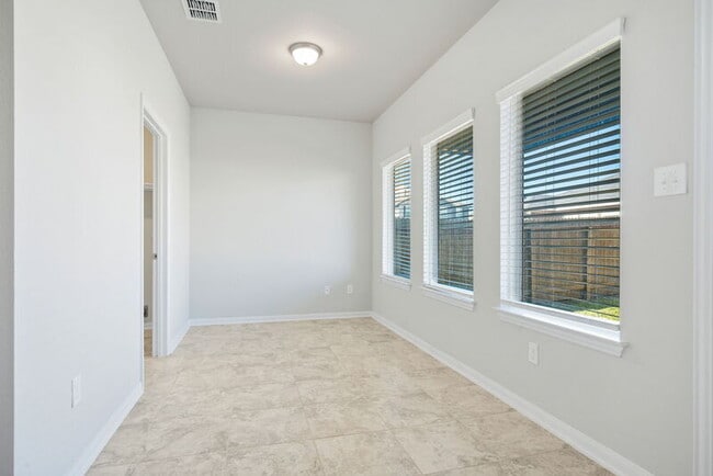 Building Photo - 8907 Arundal Garden