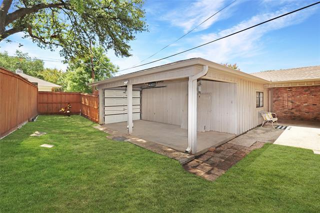 Building Photo - 7610 Meadow Oaks Dr