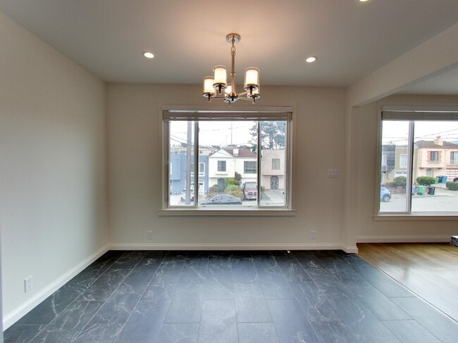 Building Photo - 2167 40th Ave