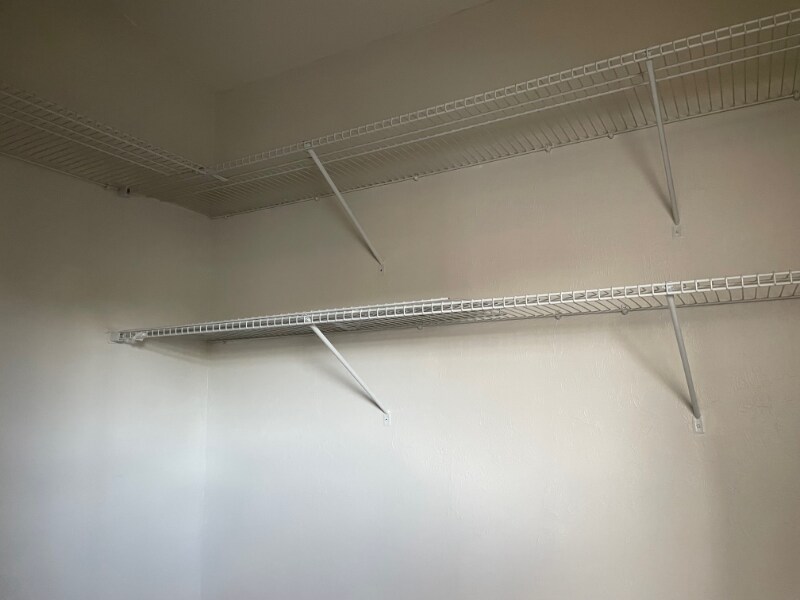 Building Photo - 505 W Hickpochee Ave