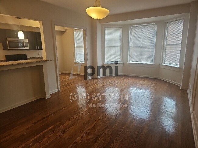 Building Photo - 1 W 28th St