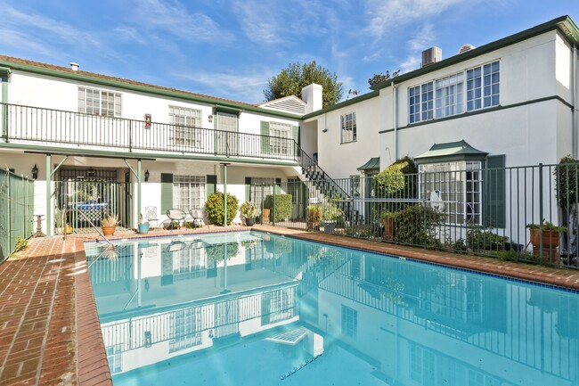 Building Photo - 9768 W Olympic Blvd