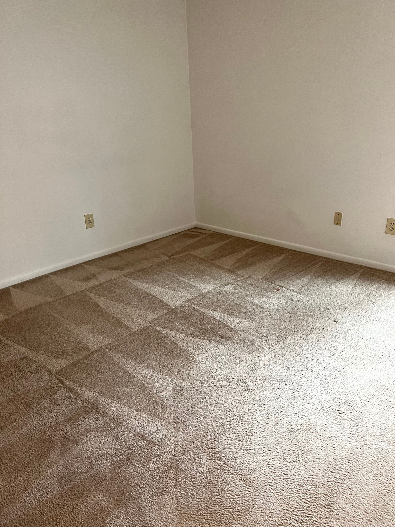 BR - 831 Sleepy Hollow Rd