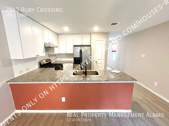 Building Photo - **APPLICATION RECEIVED**  **MOVE-IN SPECIA...