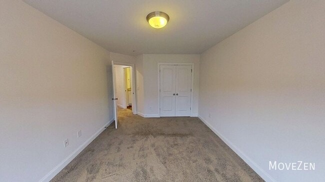 Building Photo - 203 Hartland Pl